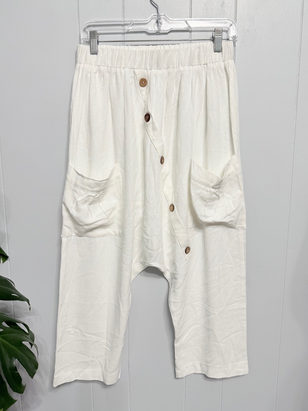 White Button Detail Relaxed Pocket Pants